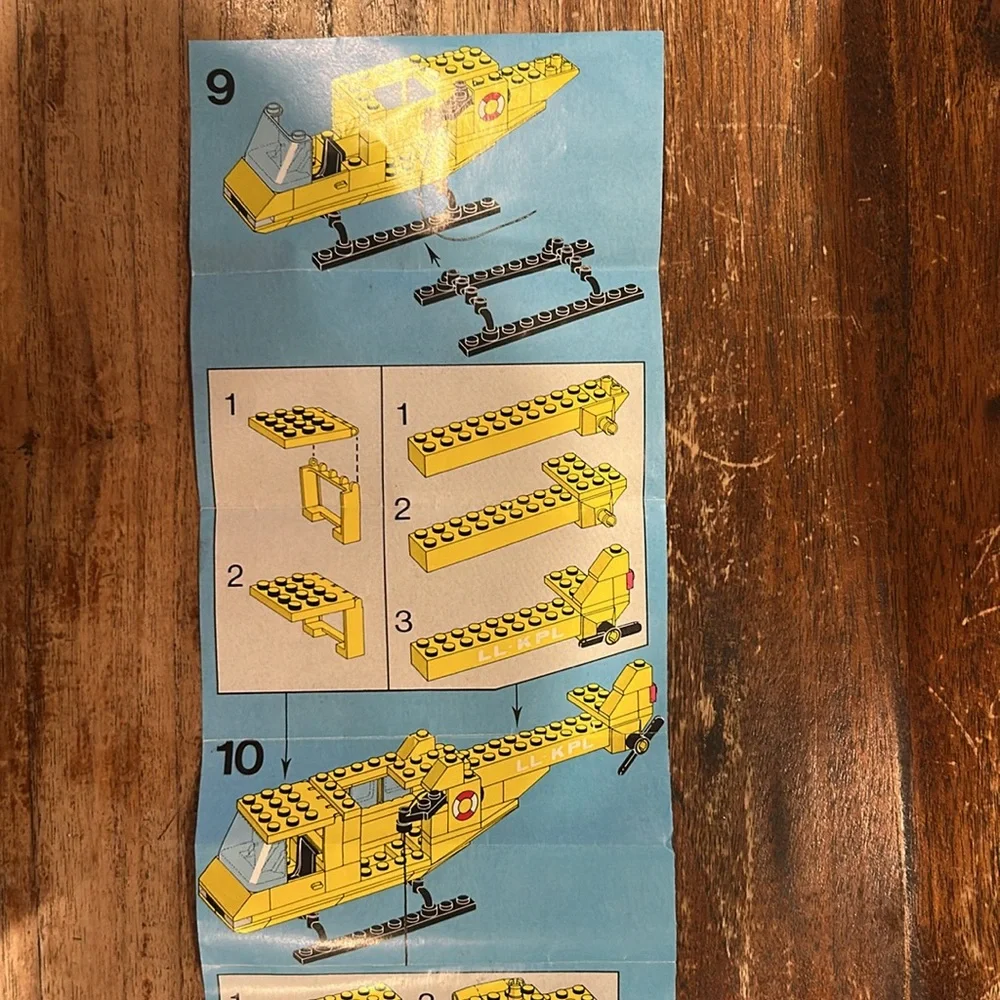 Retired LEGO Set 6697: Rescue-I Helicopter
